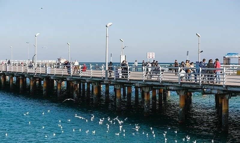 تعبیر خواب اسکله؛ معنی دیدن اسکله، با کشتی، در شب و با امواج
